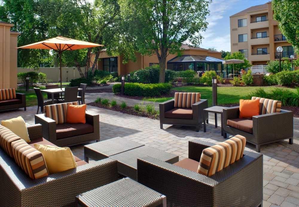Courtyard Columbus Worthington Hotell Exteriör bild