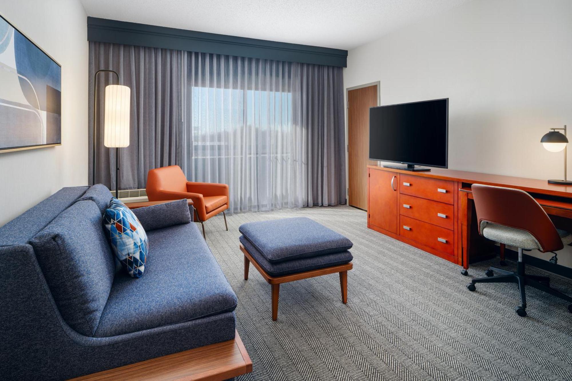 Courtyard Columbus Worthington Hotell Exteriör bild