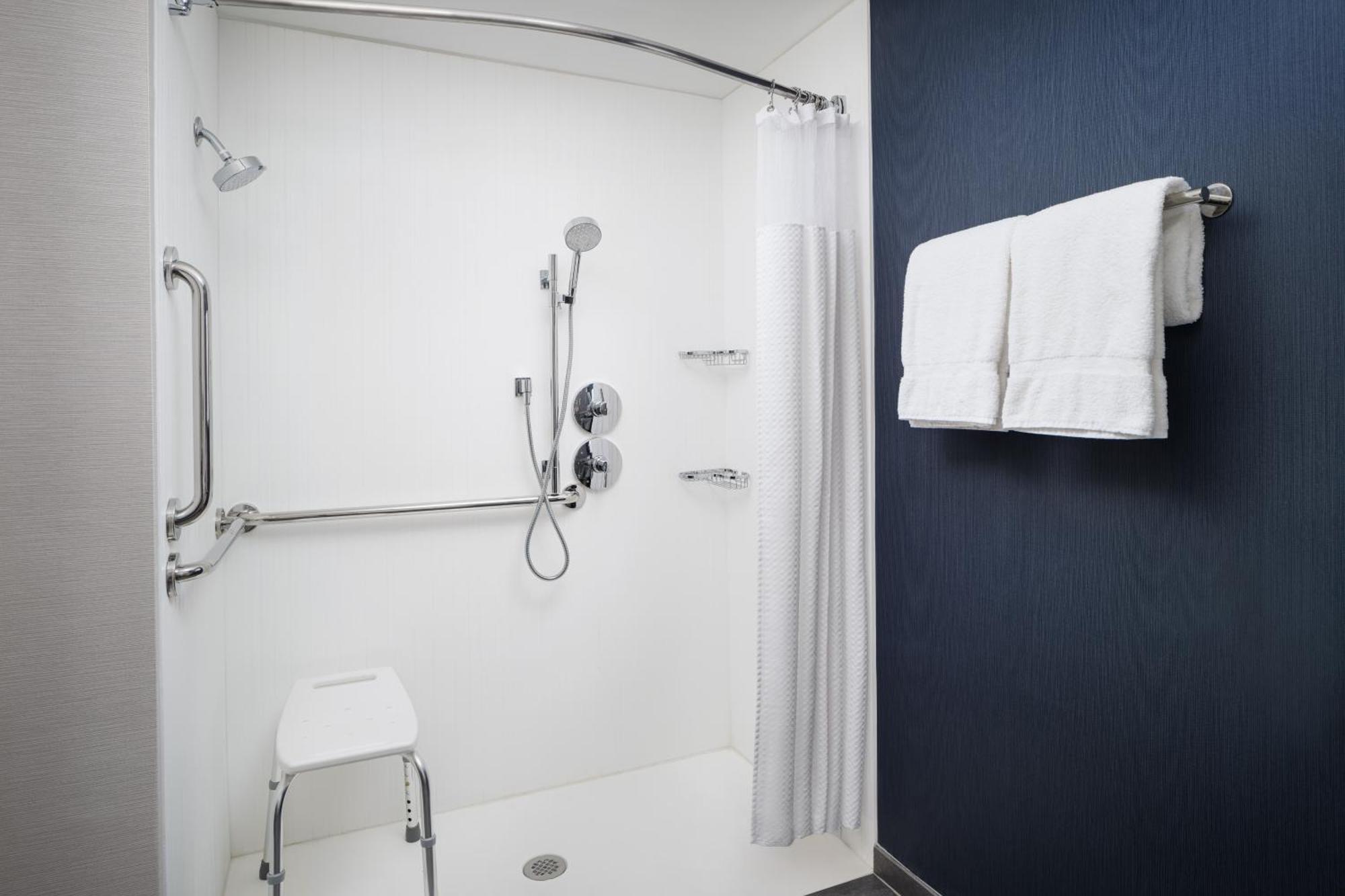 Courtyard Columbus Worthington Hotell Exteriör bild