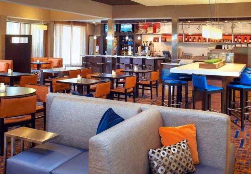Courtyard Columbus Worthington Hotell Restaurang bild