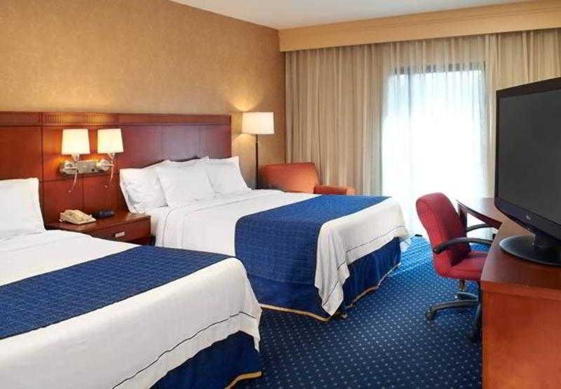 Courtyard Columbus Worthington Hotell Rum bild